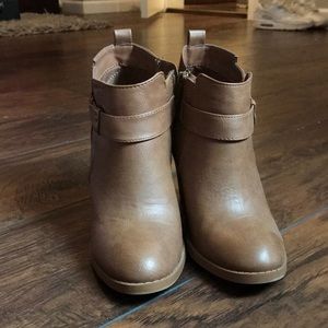 Brown Charlotte Russe heeled booties